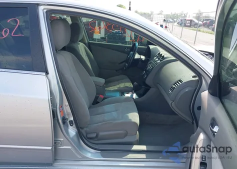 2007 Nissan Altima 2.5 S from USA, damaged, VIN 1N4AL21E37C194197